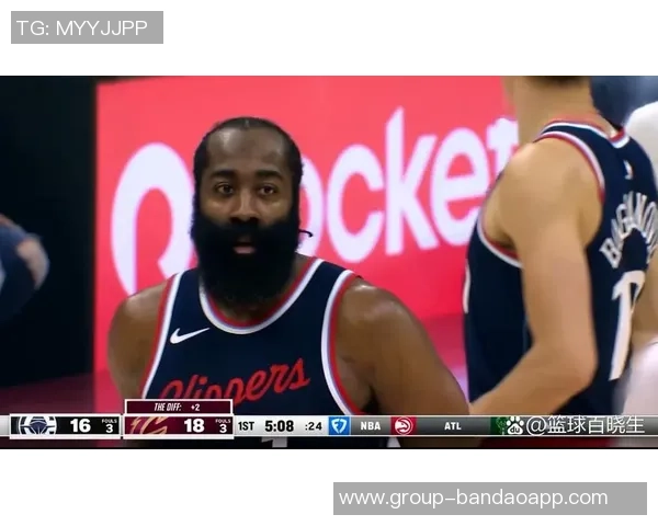 哈登状态回暖半场表现抢眼贡献12分5助攻正负值高达9