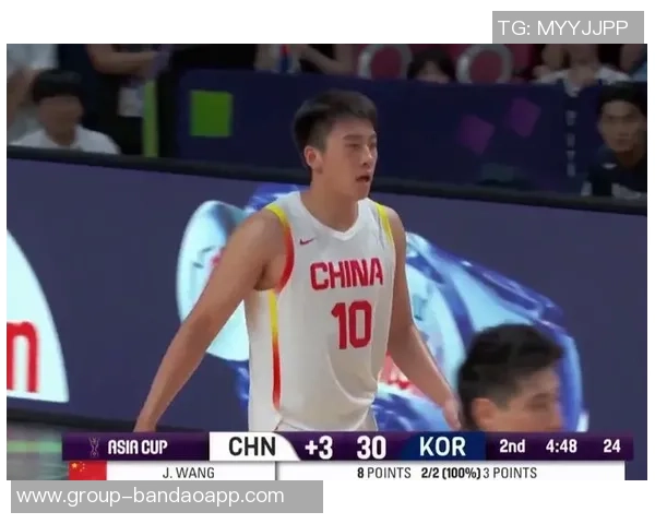 王俊杰上半场表现出色砍下11分三分球命中率高达60 王俊杰上半场表现出色砍下11分三分球命中率高达60