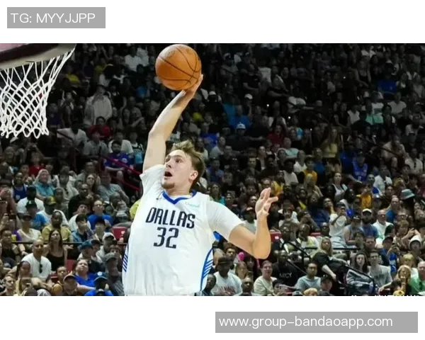 弗拉格期待更多三分机会坚信只要有空位就会果断出手