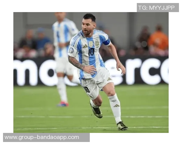 皮耶罗社媒意外曝光2026年阿根廷西班牙球衣引发热议迅速删除 皮耶罗社媒意外曝光2026年阿根廷西班牙球衣引发热议迅速删除