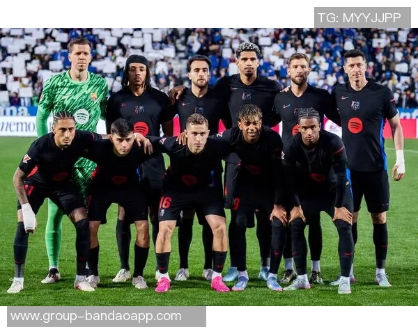 西甲焦点战：皇马在国家德比中力克巴萨展现王者风范